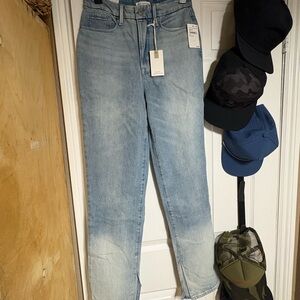 Good American Light Wash Straight Leg Jeans